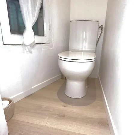 Apartment Super *