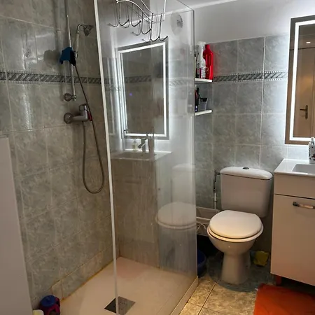 Super Apartment *